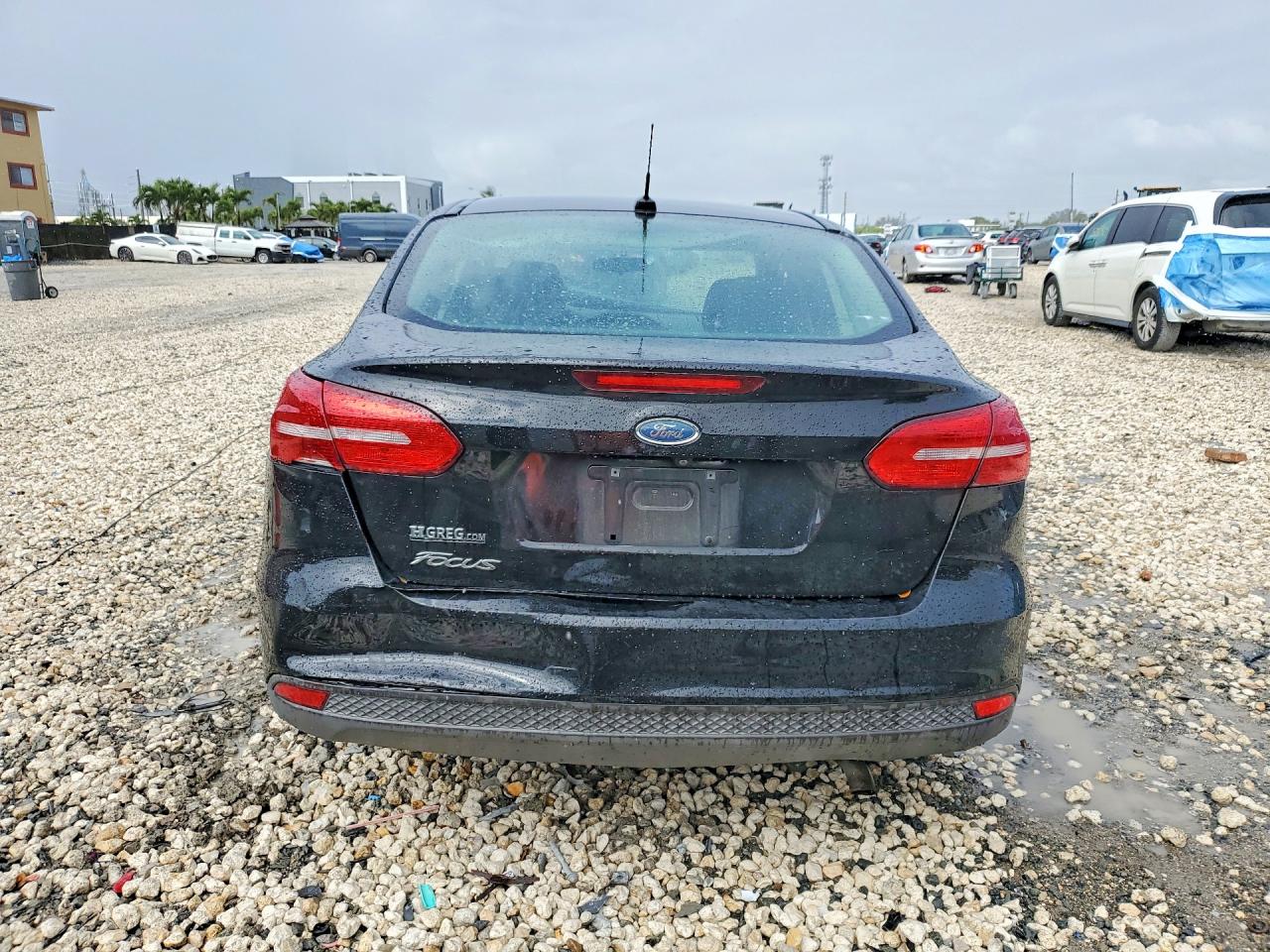 2018 FORD FOCUS S photo 16