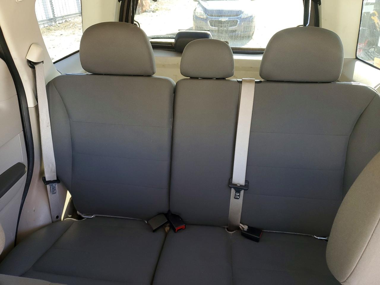 2011 FORD ESCAPE XLS photo 19