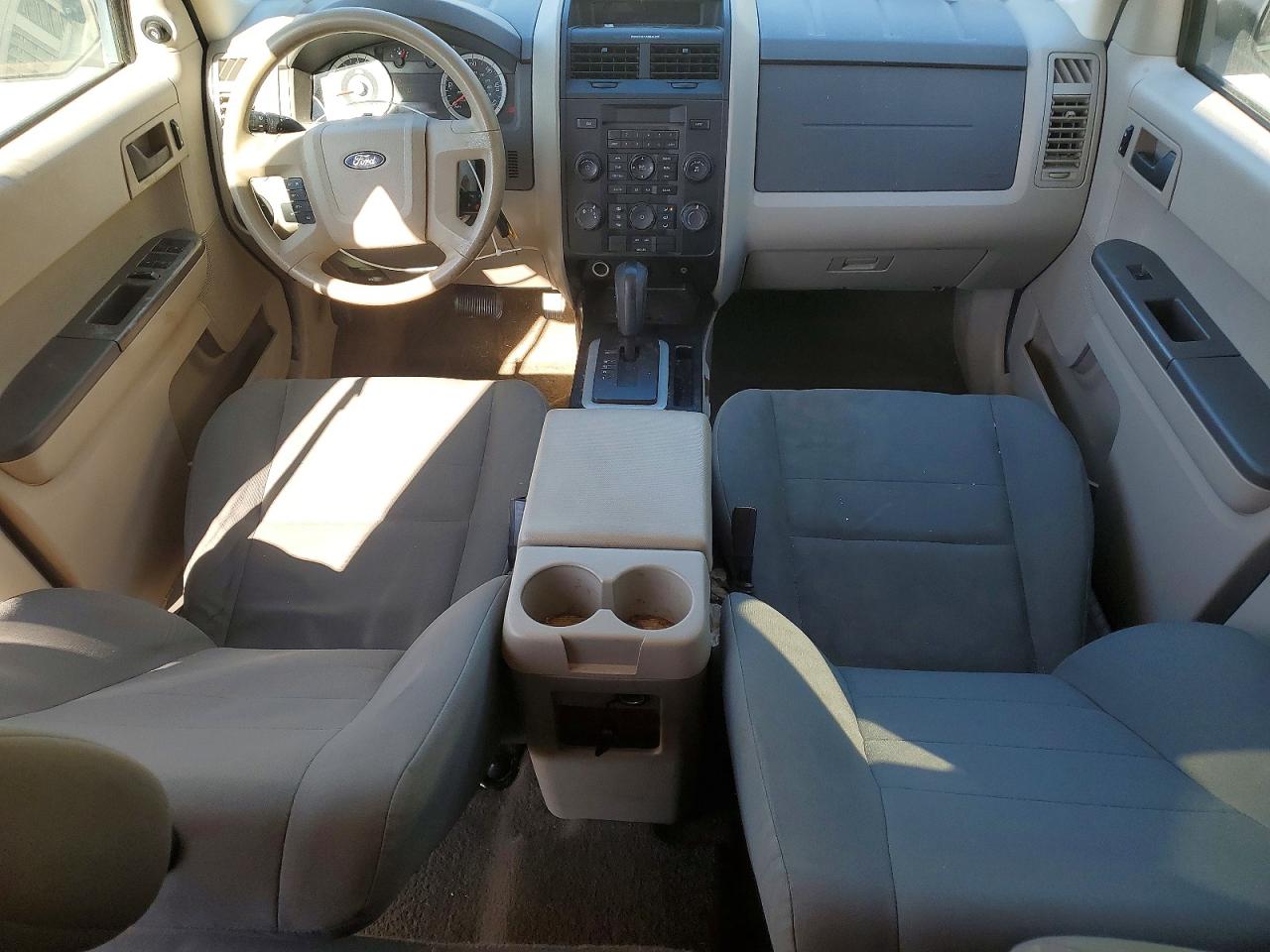 2011 FORD ESCAPE XLS photo 15