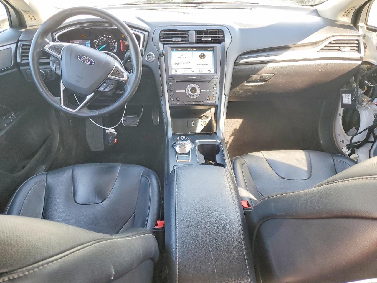 2017 FORD FUSION TITANIUM photo 15
