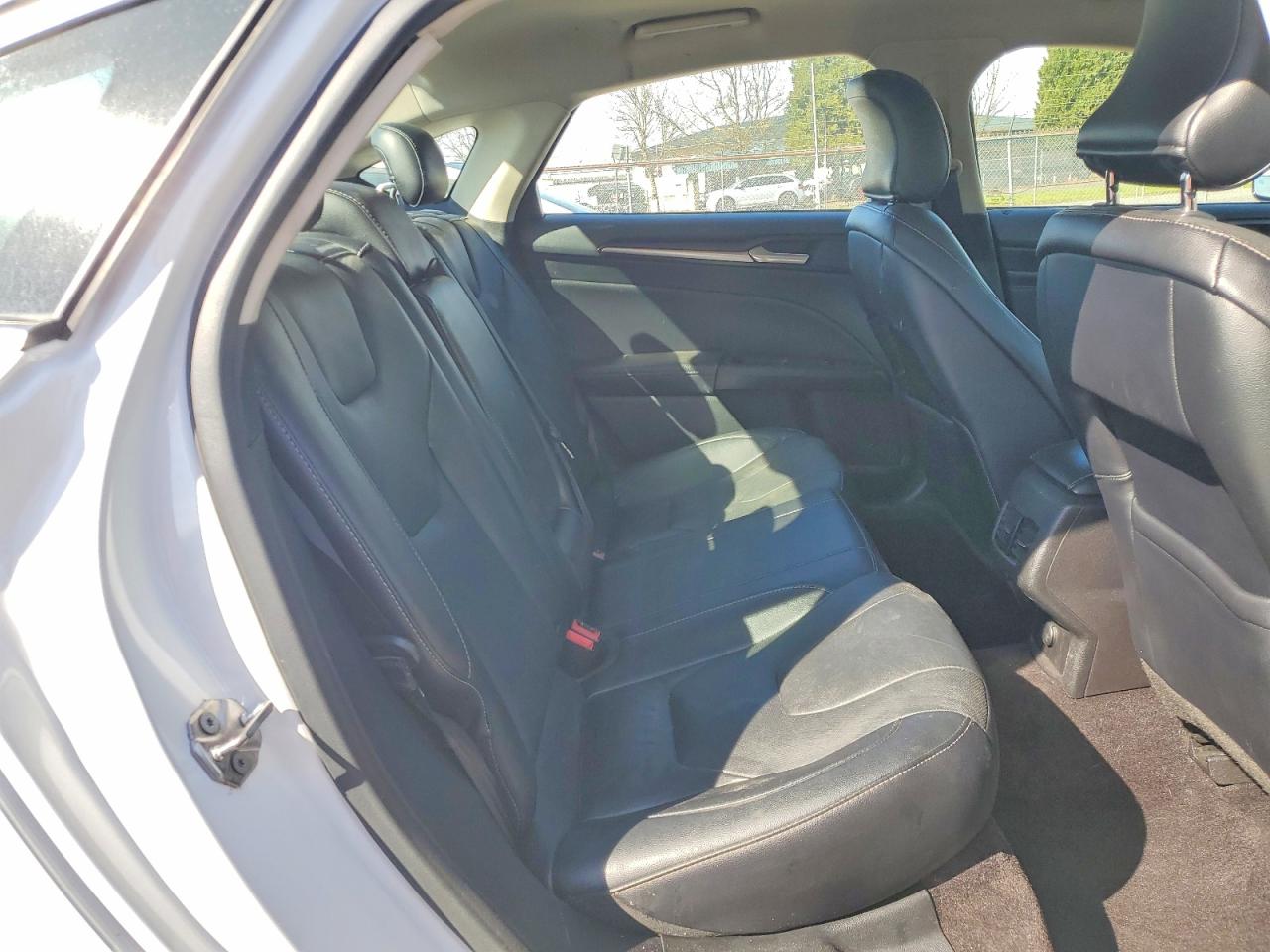 2017 FORD FUSION TITANIUM photo 19