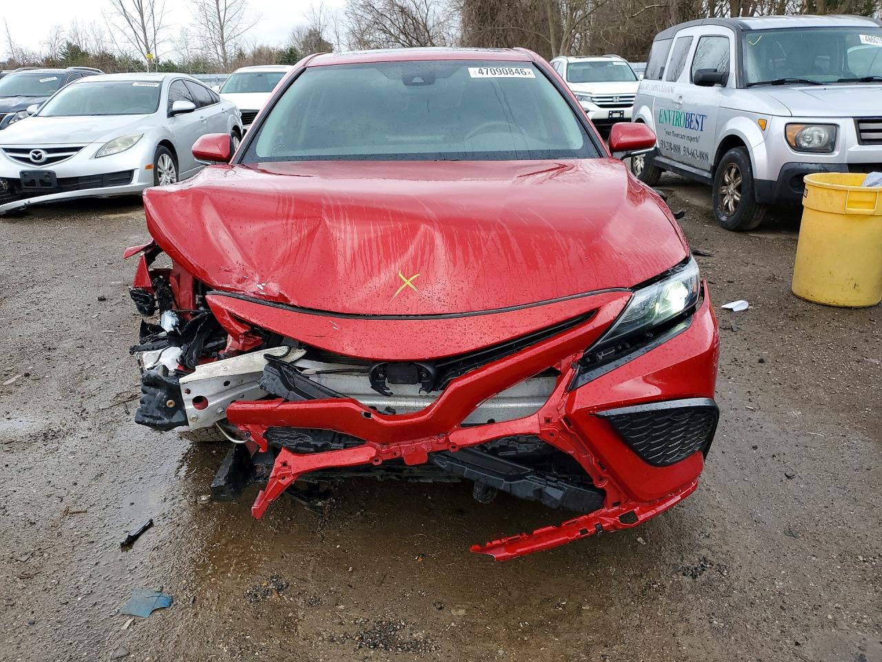 2023 TOYOTA CAMRY XLE photo 5