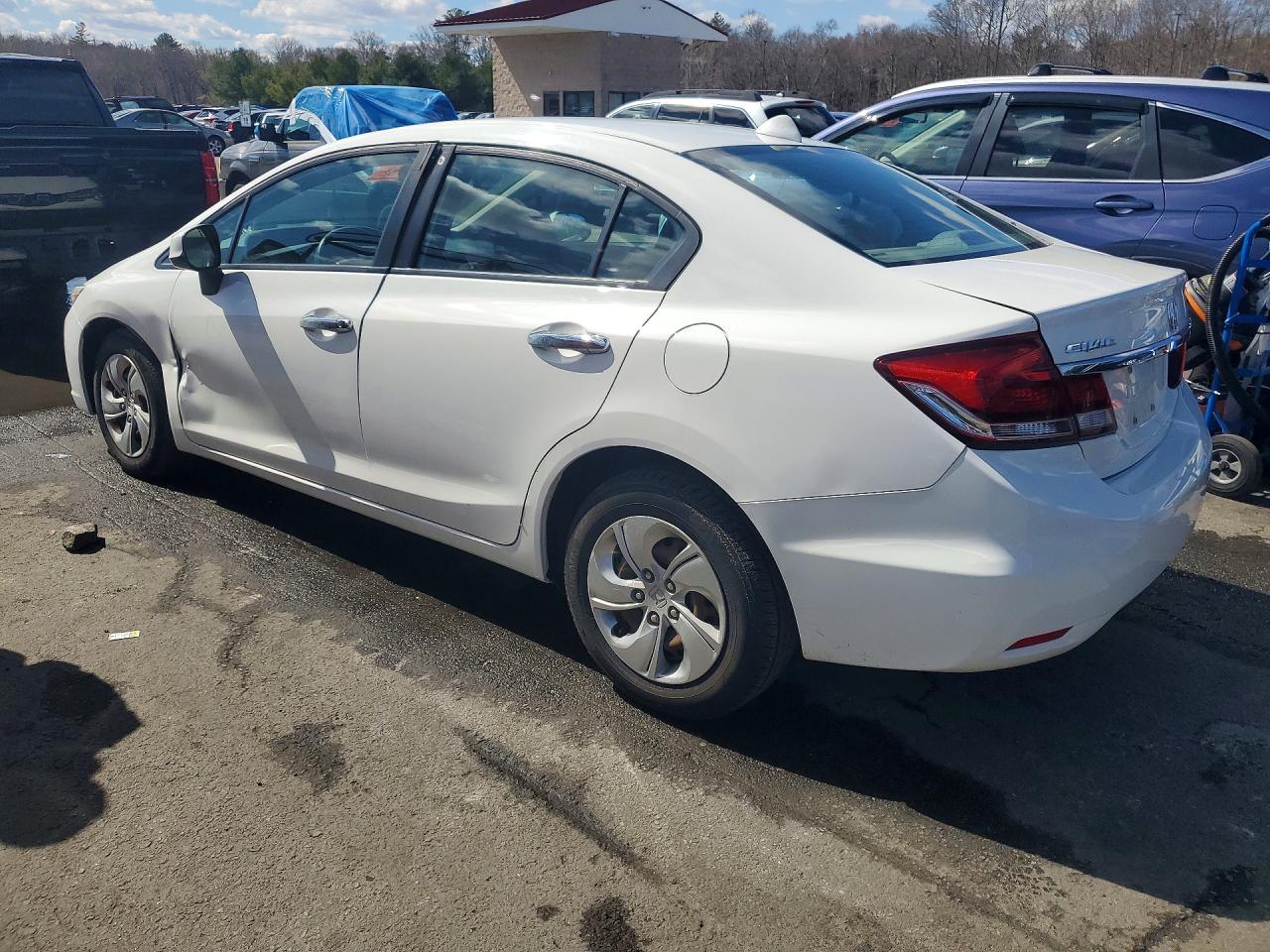 2013 HONDA CIVIC LX photo 4