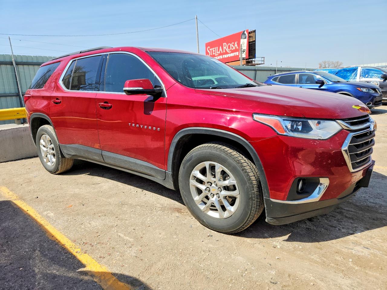 2020 CHEVROLET TRAVERSE LT photo 7