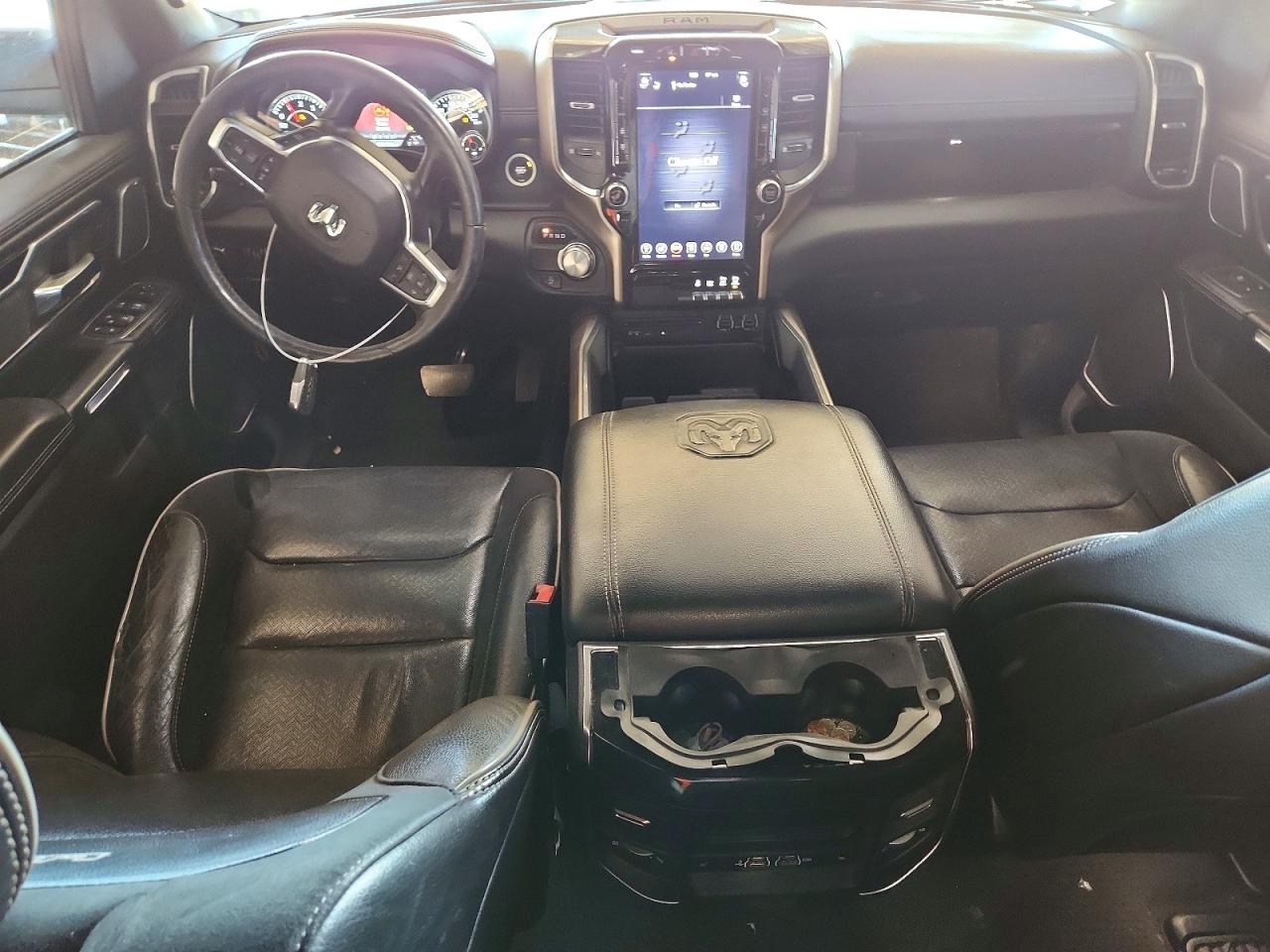 2019 RAM 1500 LARAMIE photo 8