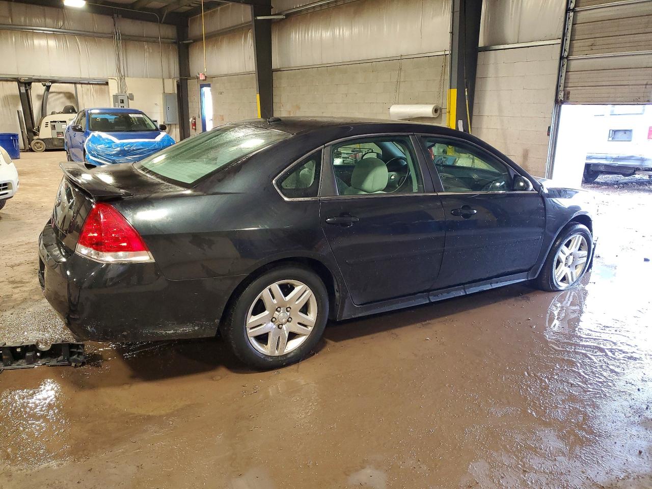 2012 CHEVROLET IMPALA LT photo 3