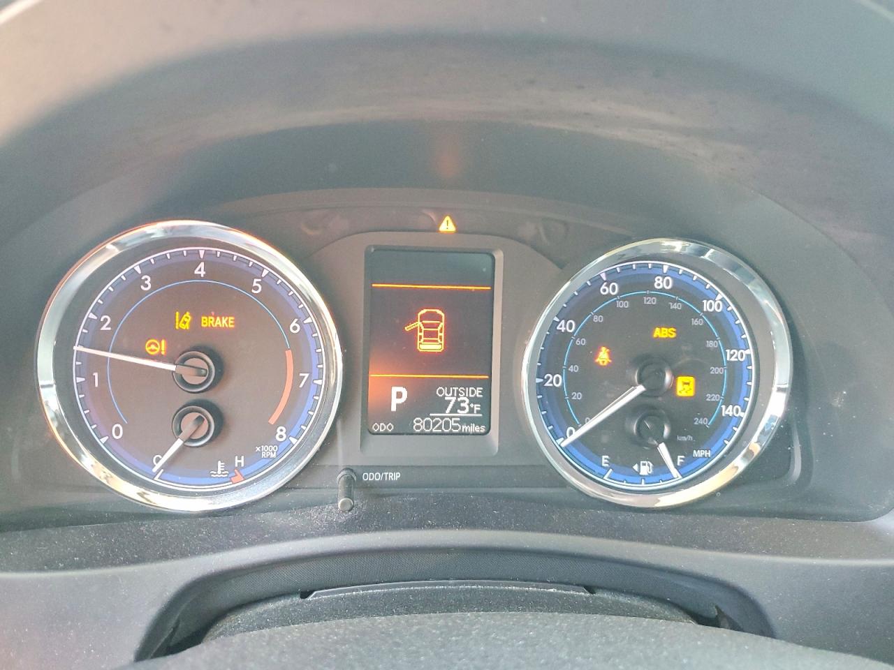 2018 TOYOTA COROLLA LE photo 25
