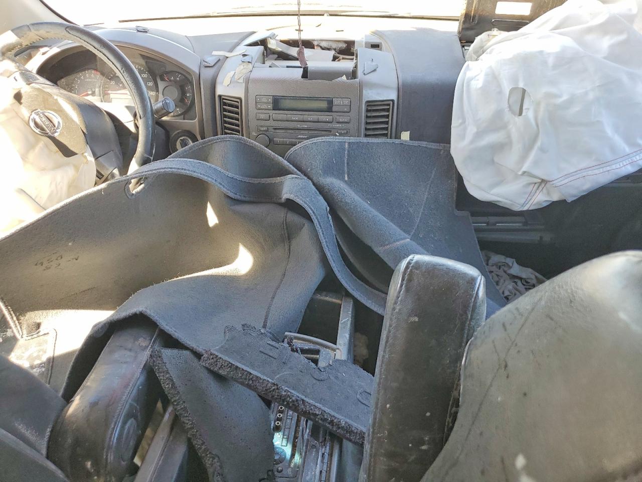 2005 NISSAN ARMADA SE photo 15