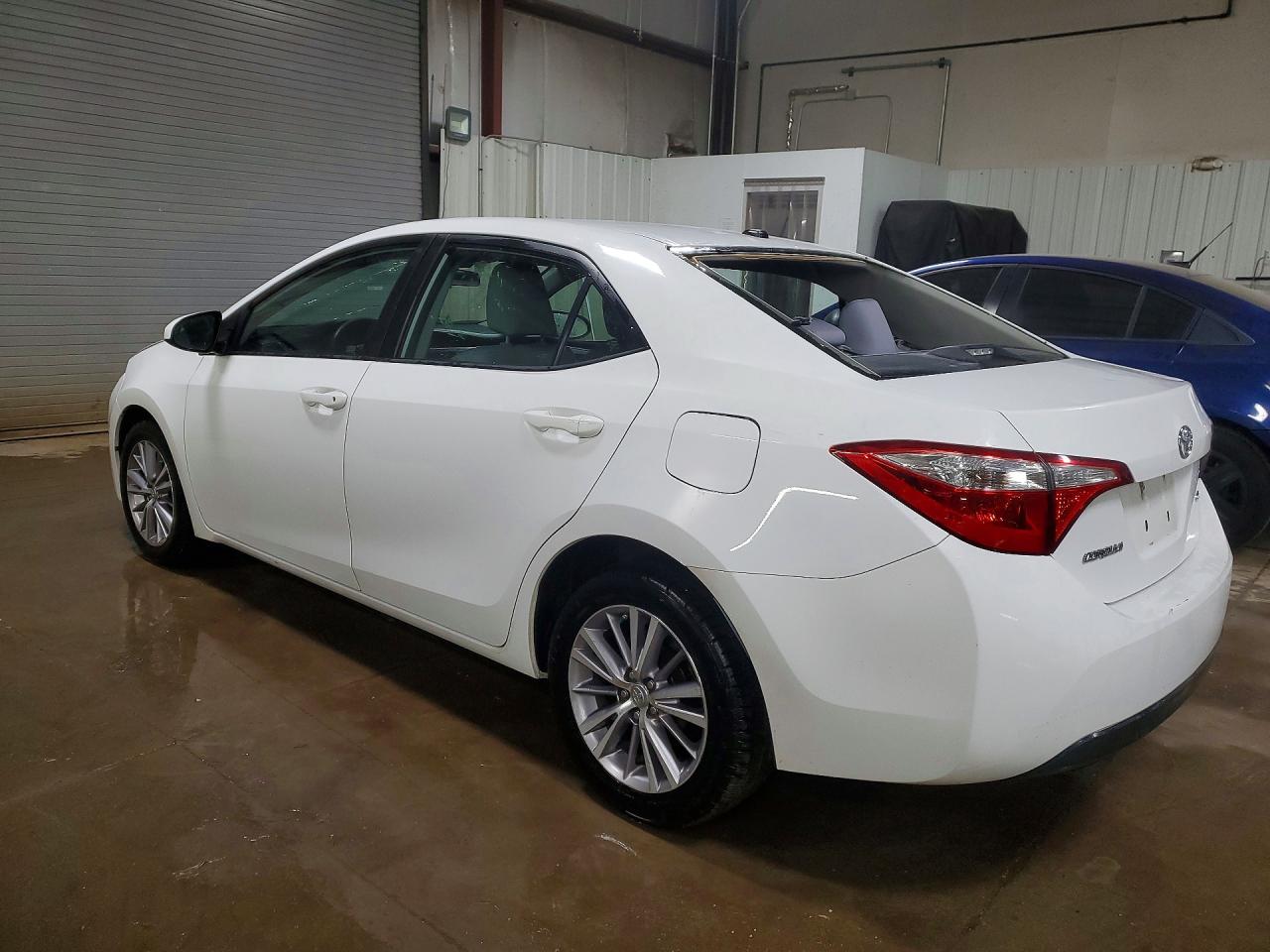 2015 TOYOTA COROLLA LE PLUS photo 3