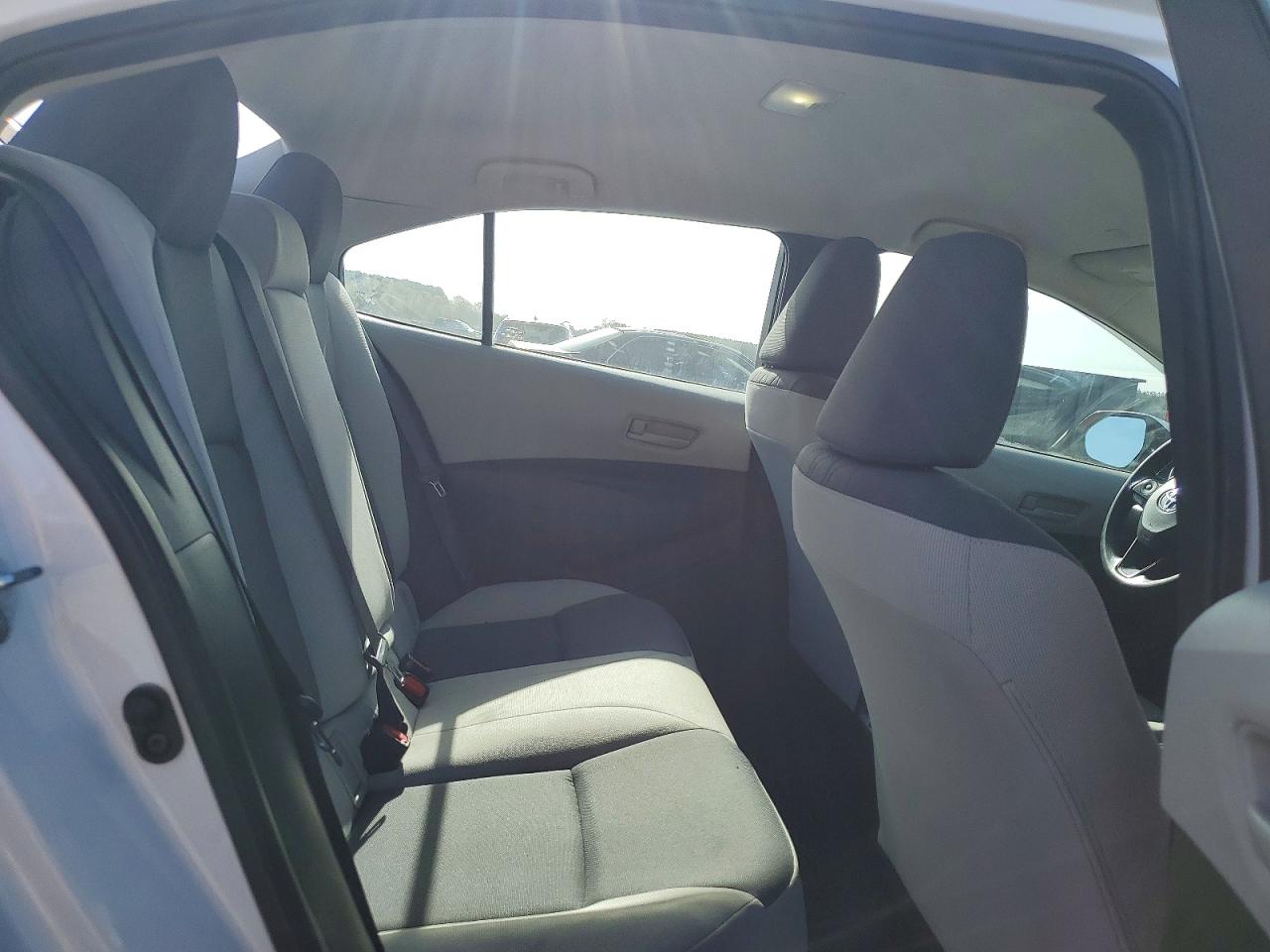 2023 TOYOTA COROLLA photo 19