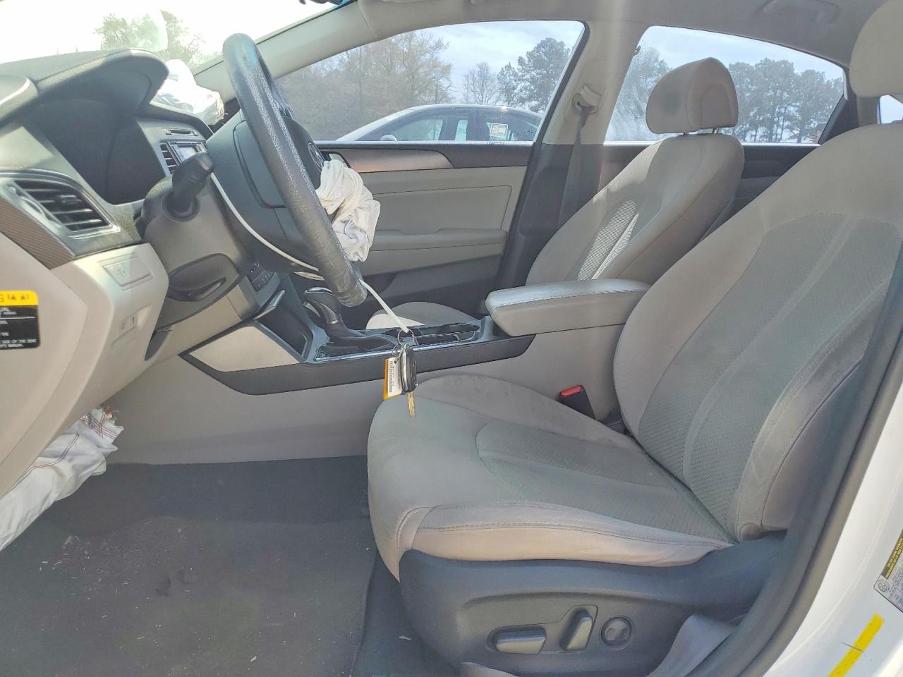 2015 HYUNDAI SONATA SPORT photo 19