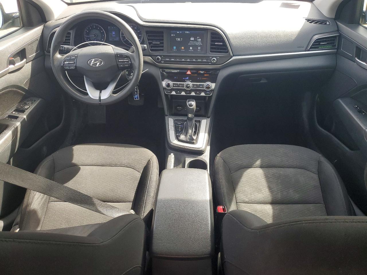 2020 HYUNDAI ELANTRA SEL photo 15
