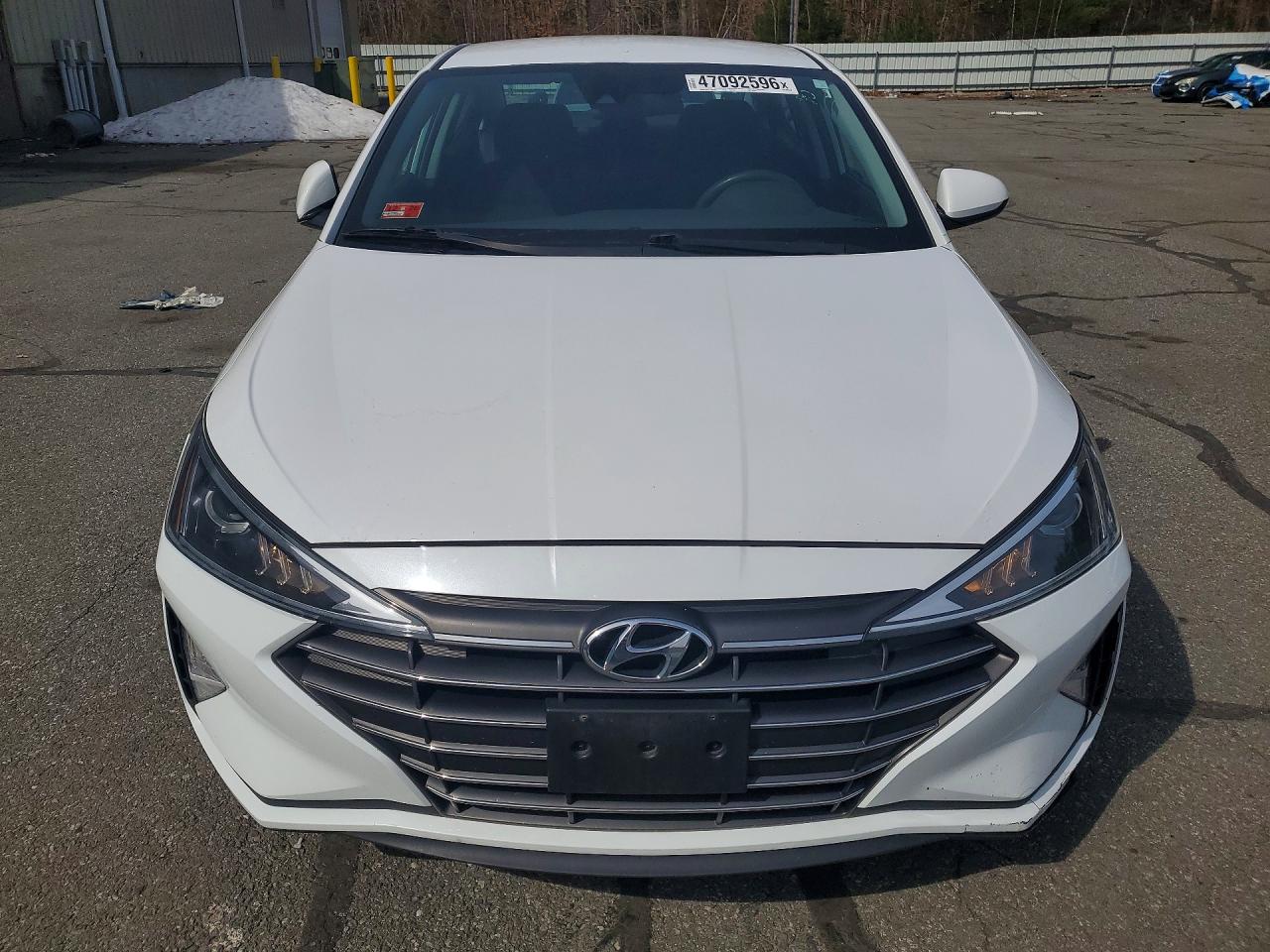 2020 HYUNDAI ELANTRA SEL photo 9