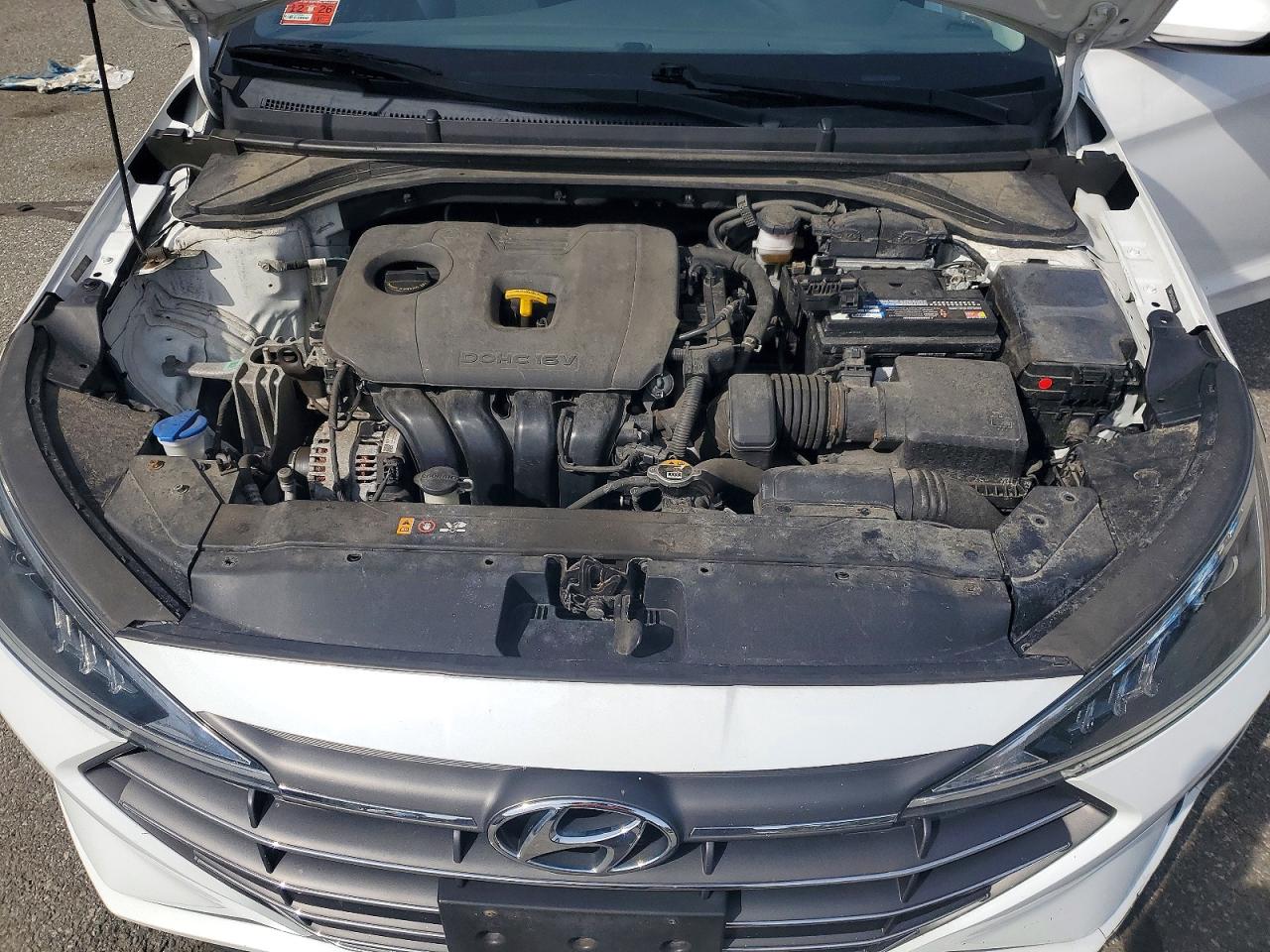 2020 HYUNDAI ELANTRA SEL photo 21