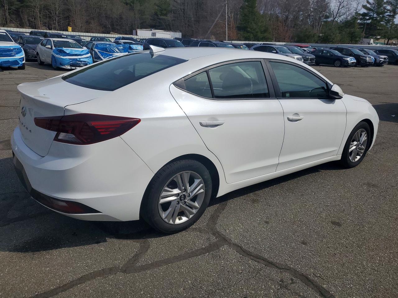 2020 HYUNDAI ELANTRA SEL photo 5