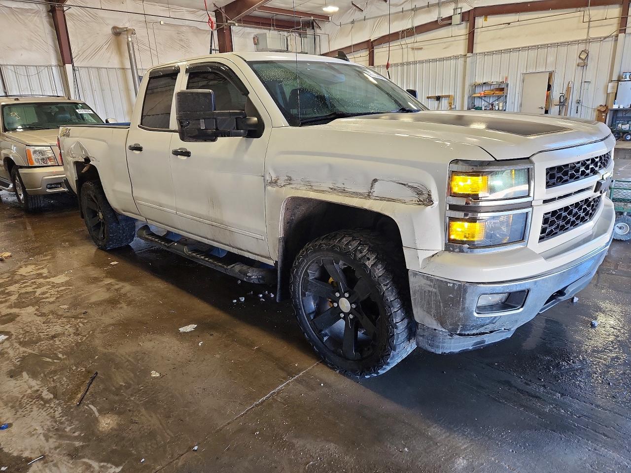 2015 CHEVROLET SILVERADO K1500 LT photo 7