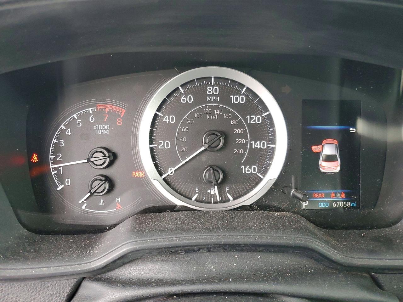 2020 TOYOTA COROLLA LE photo 9