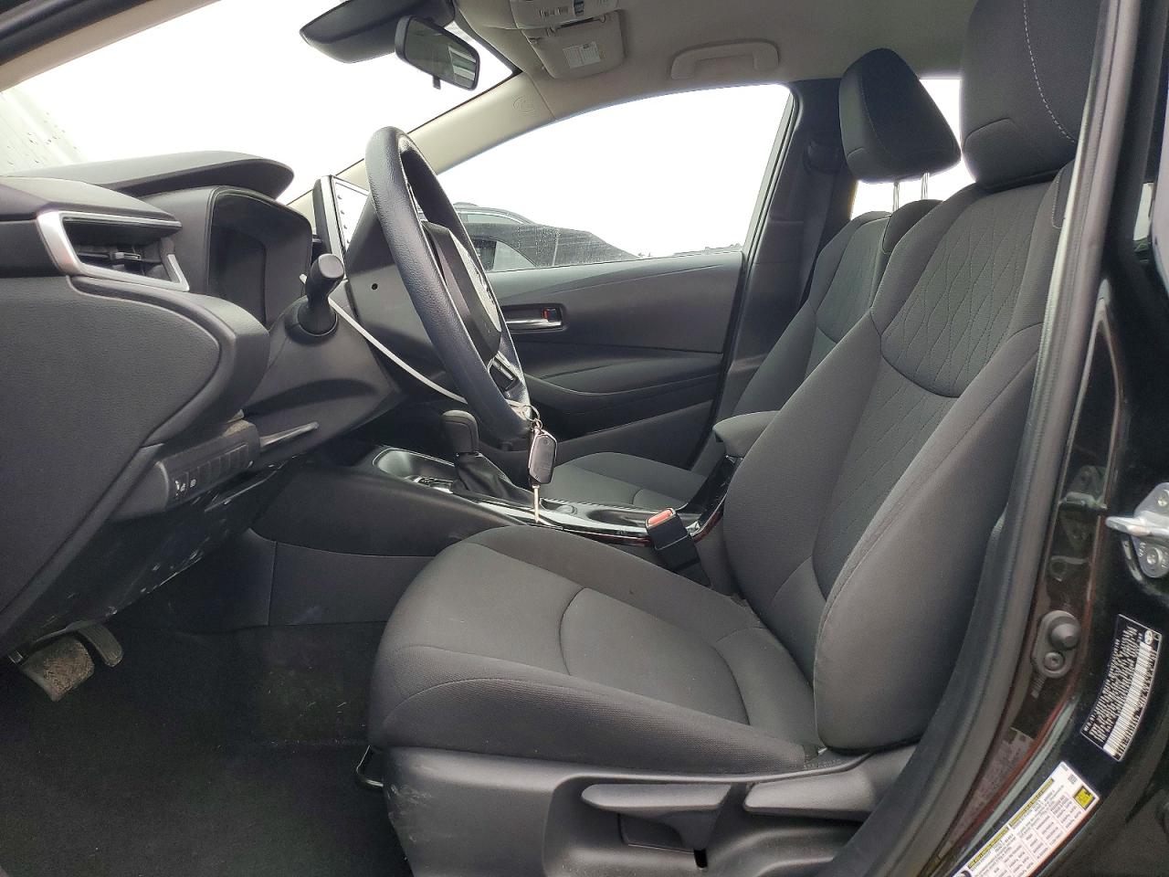 2020 TOYOTA COROLLA LE photo 7