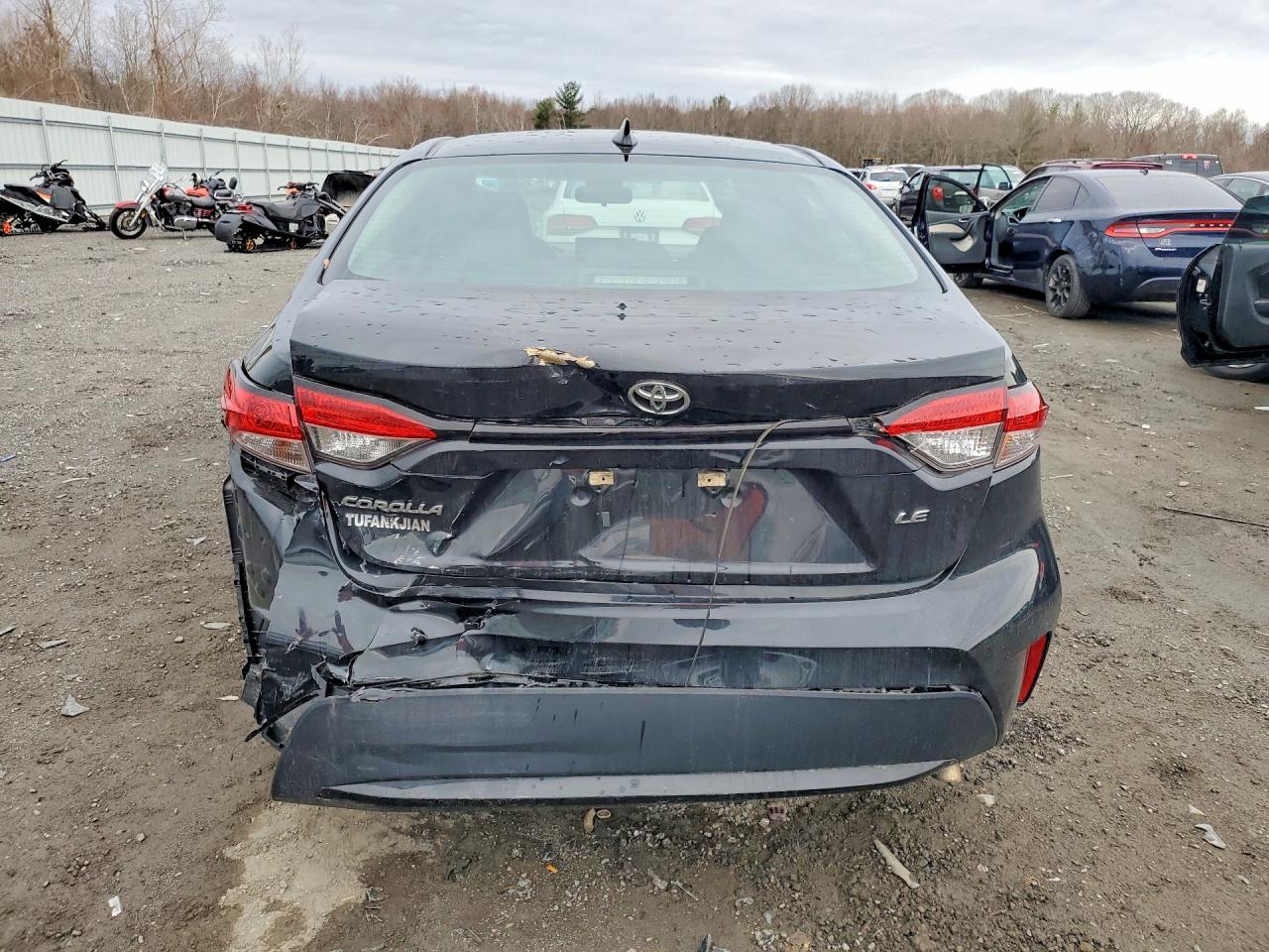 2020 TOYOTA COROLLA LE photo 6