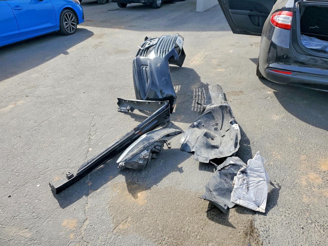 2013 FORD FUSION SE photo 23