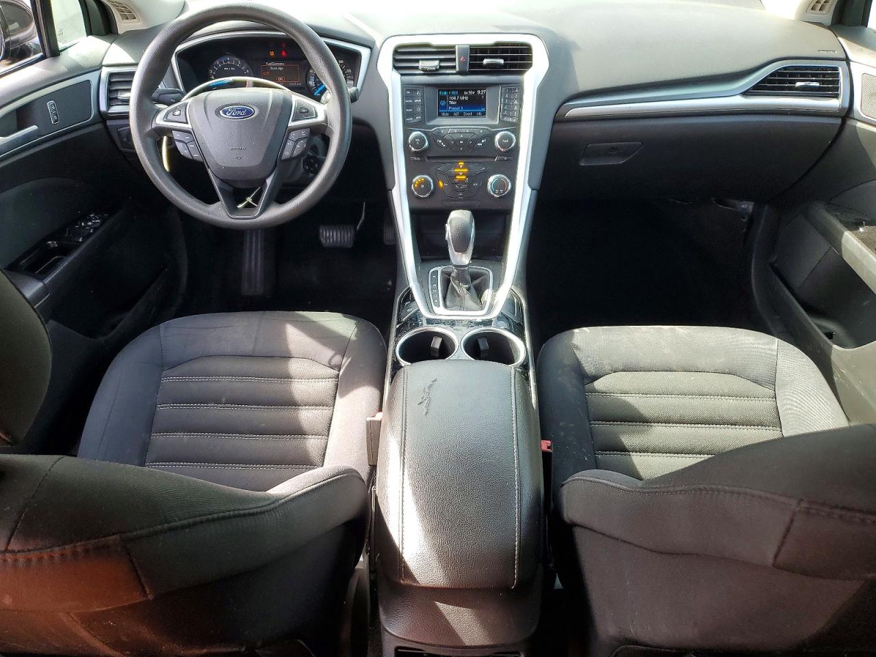 2013 FORD FUSION SE photo 15