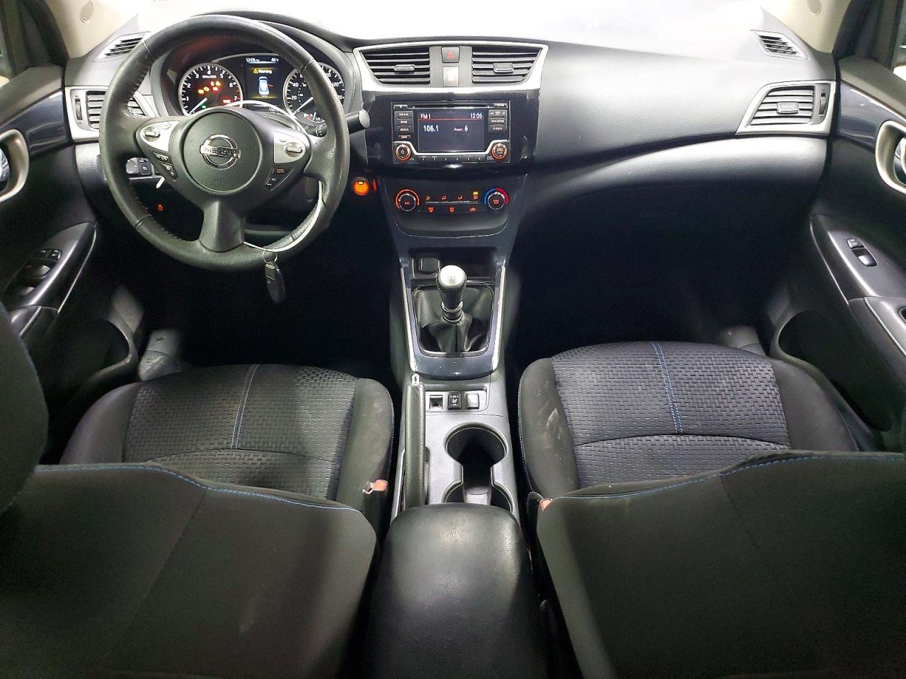 2017 NISSAN SENTRA SR TURBO photo 8