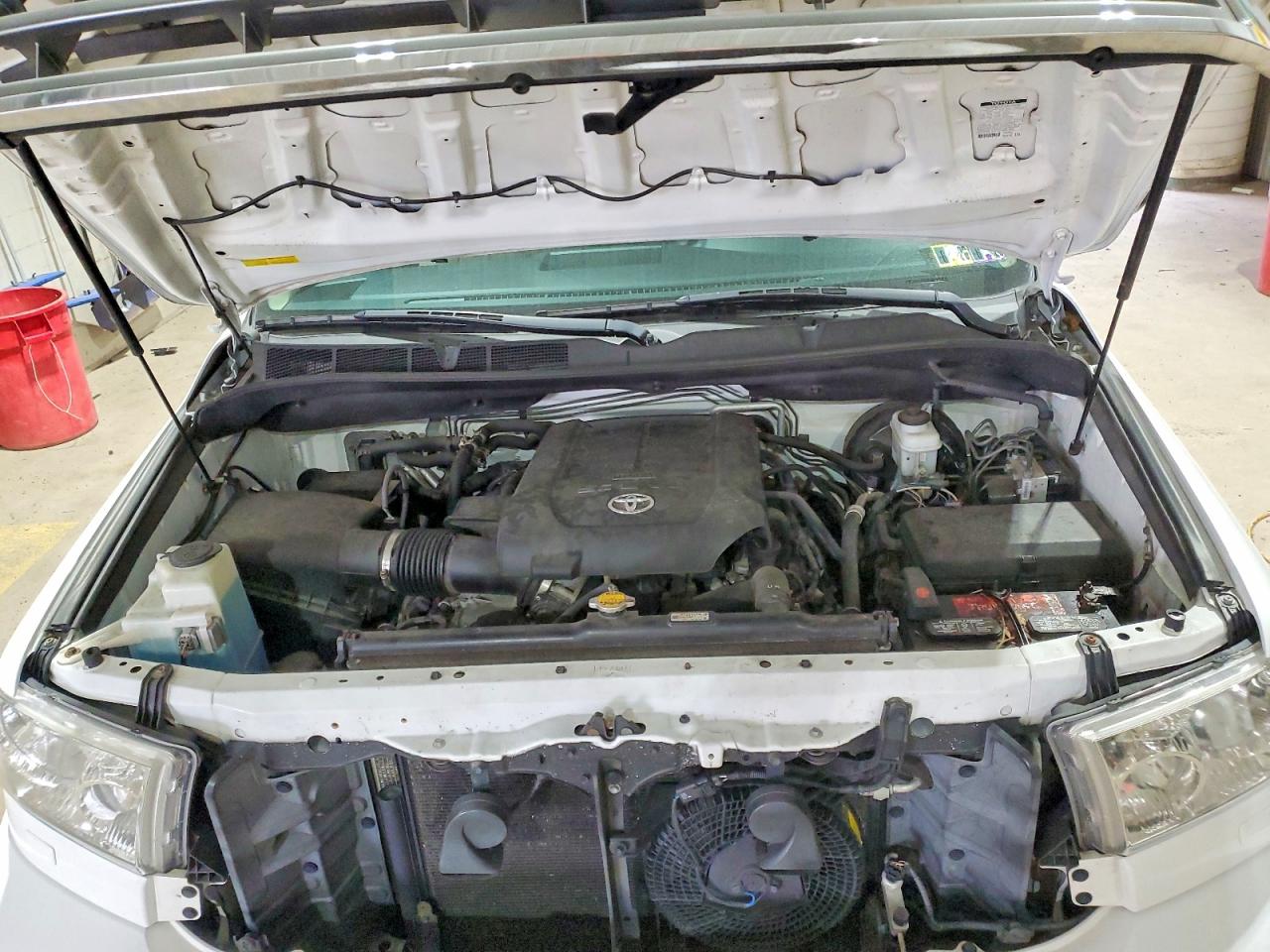 2015 TOYOTA SEQUOIA LIMITED photo 11