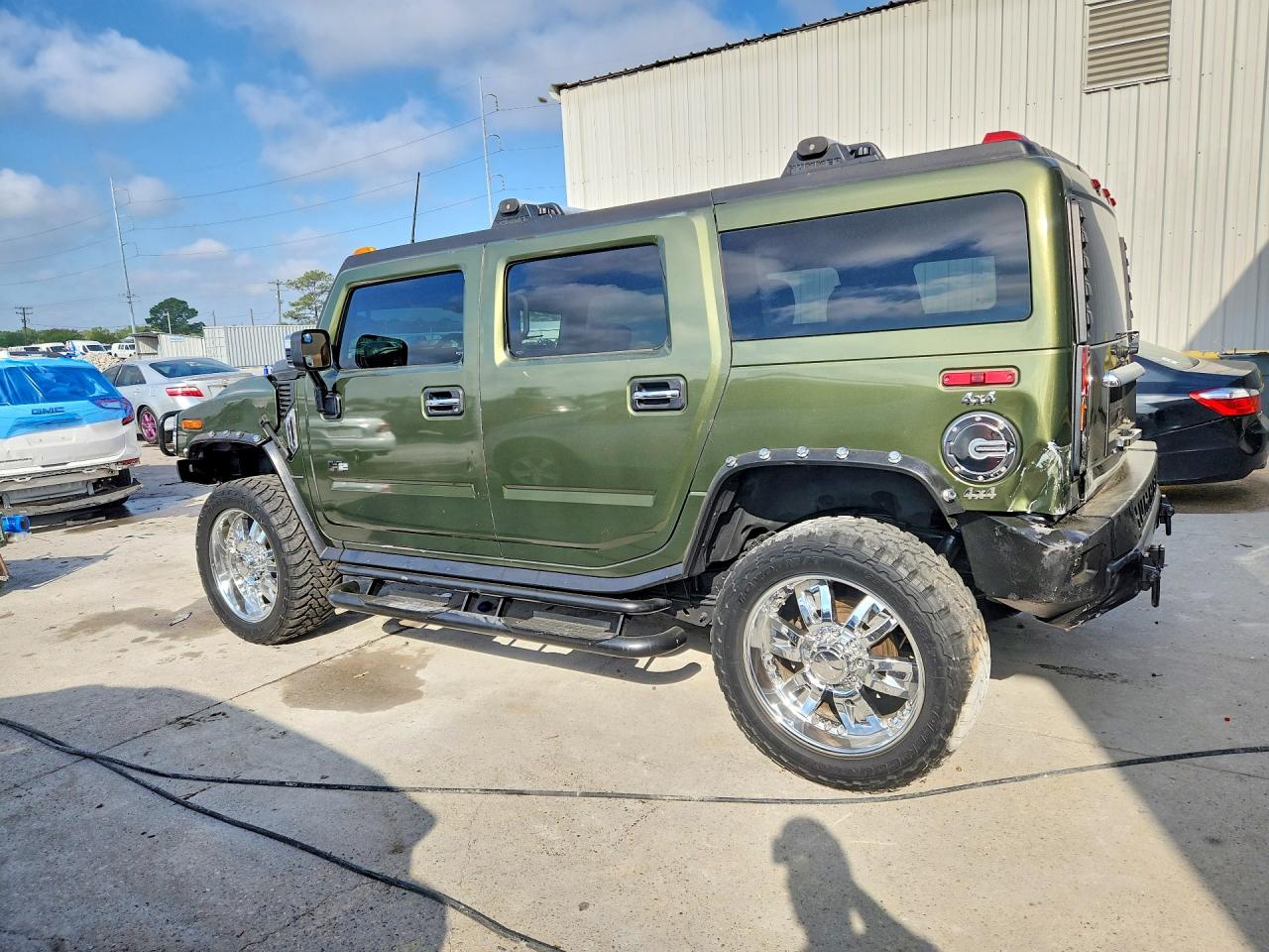 2003 HUMMER H2 photo 2