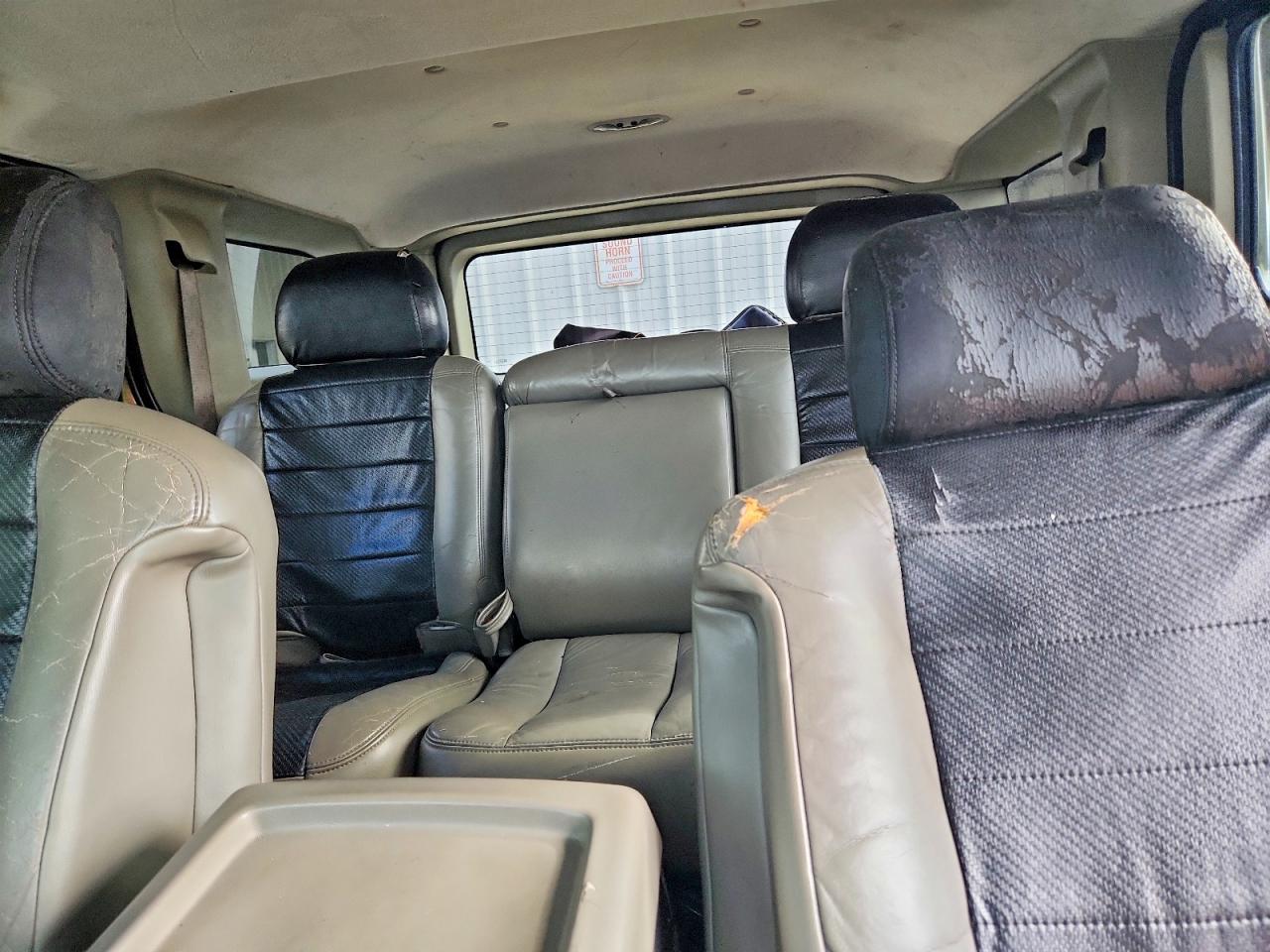 2003 HUMMER H2 photo 10