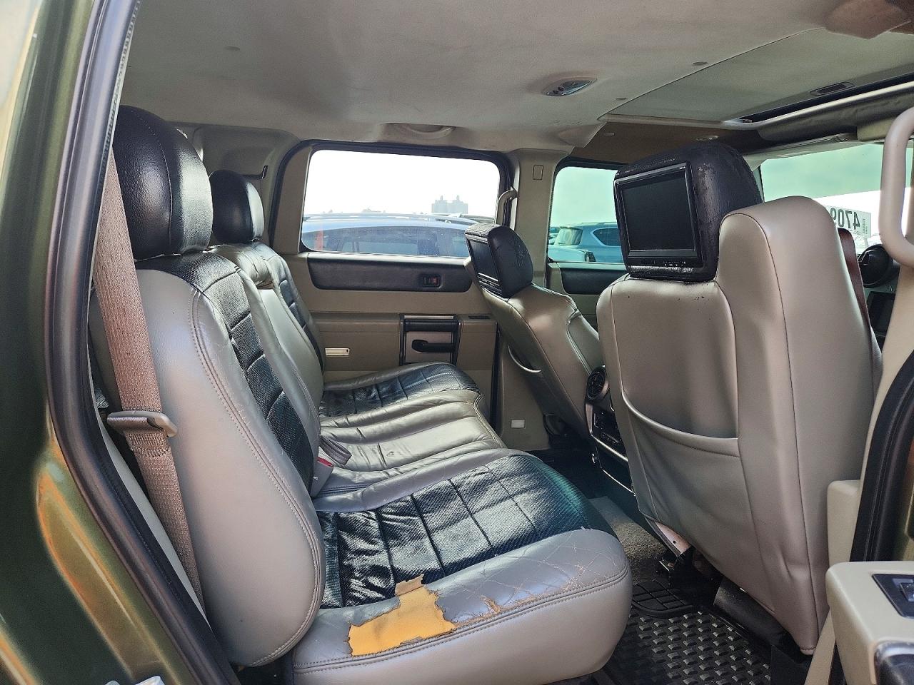 2003 HUMMER H2 photo 11