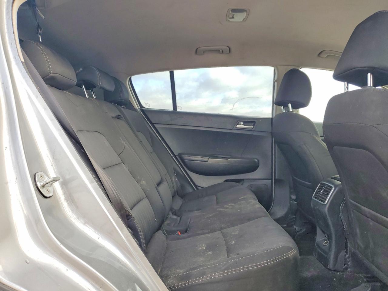 2021 KIA SPORTAGE LX photo 11