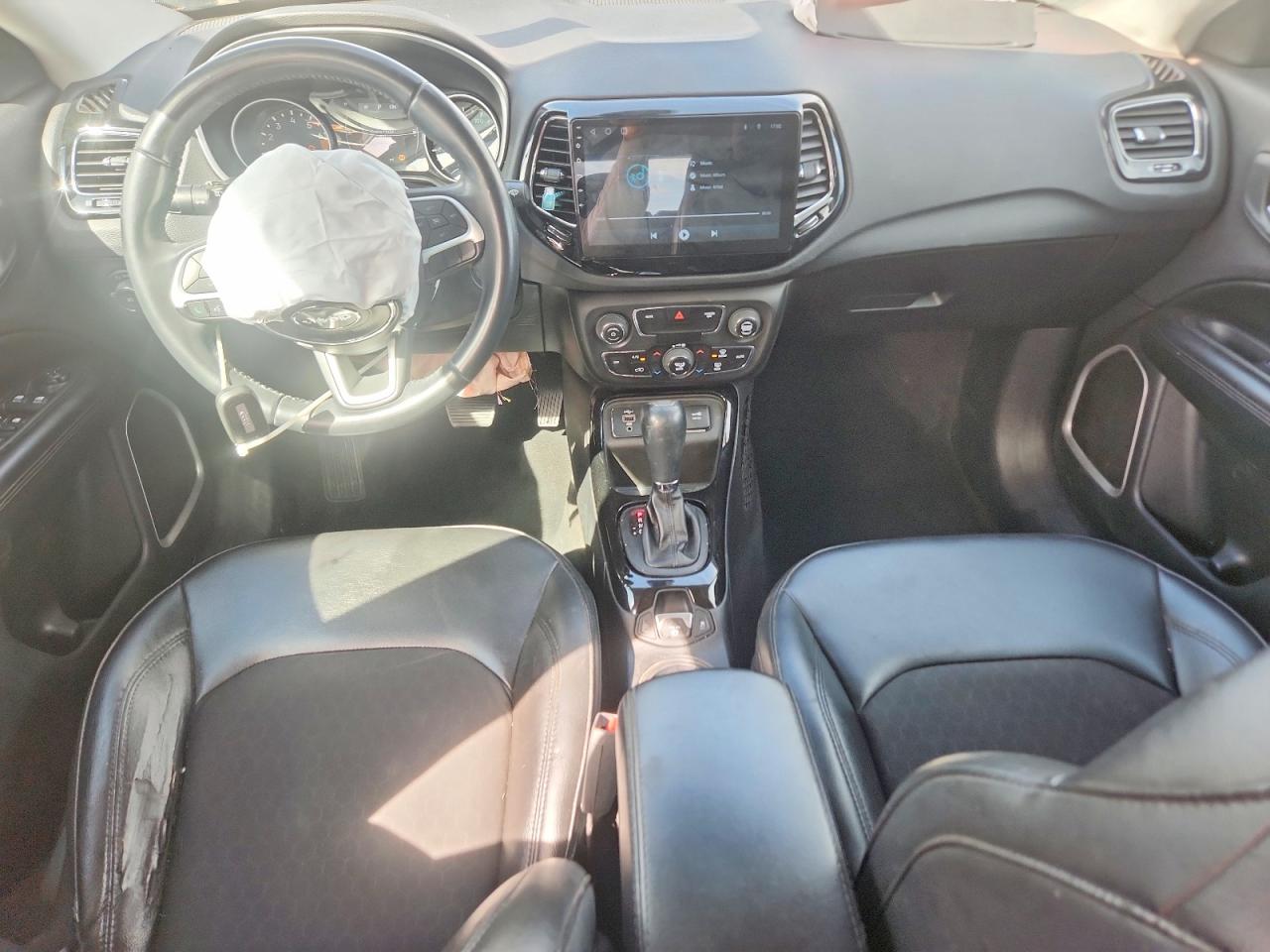 2019 JEEP COMPASS LATITUDE photo 22
