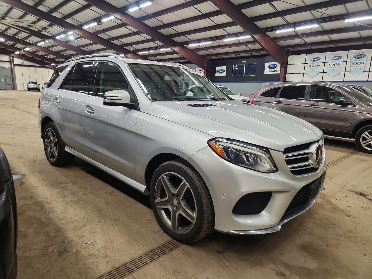 2016 MERCEDES-BENZ GLE 400 4MATIC photo 4