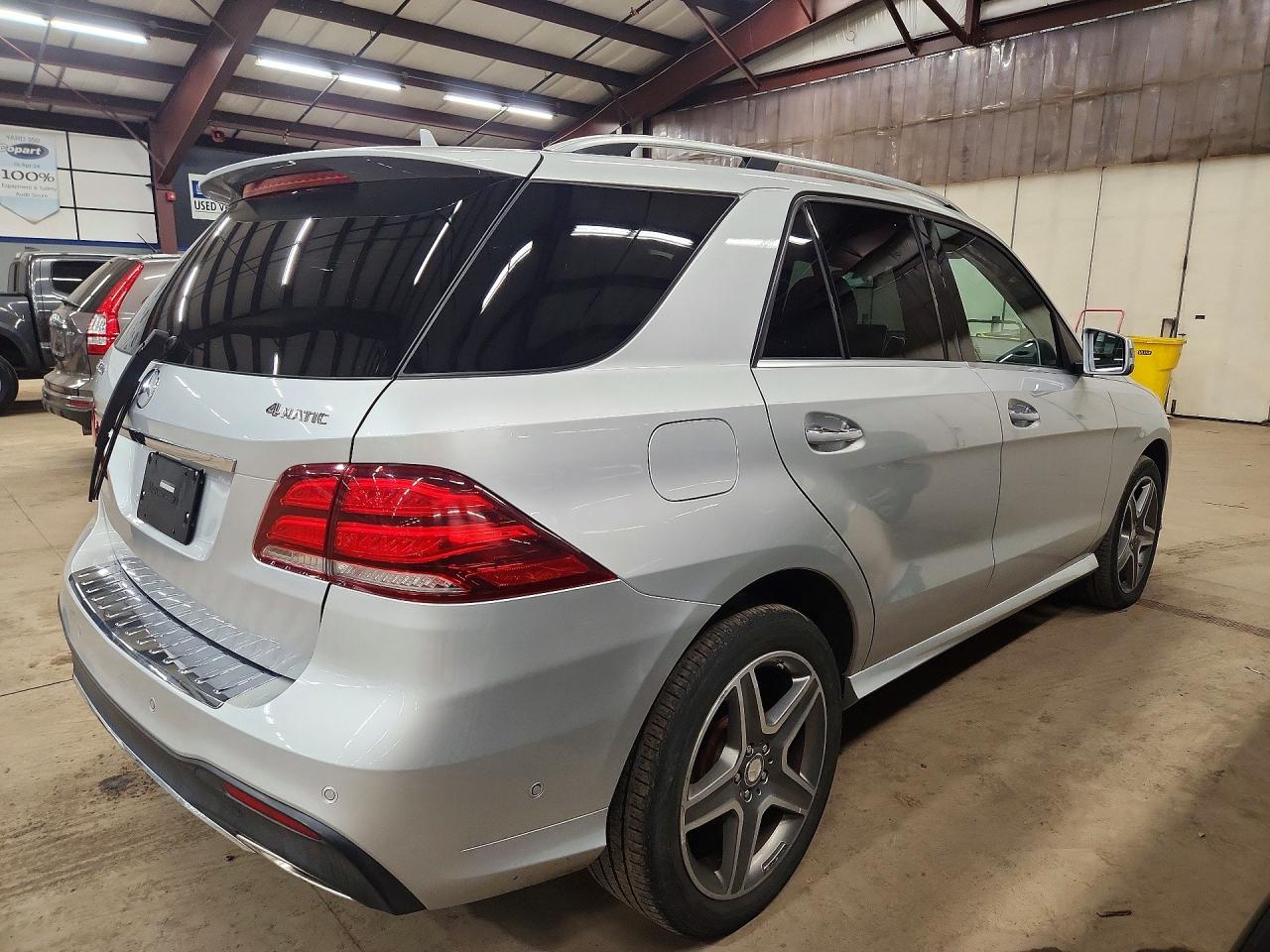 2016 MERCEDES-BENZ GLE 400 4MATIC photo 3