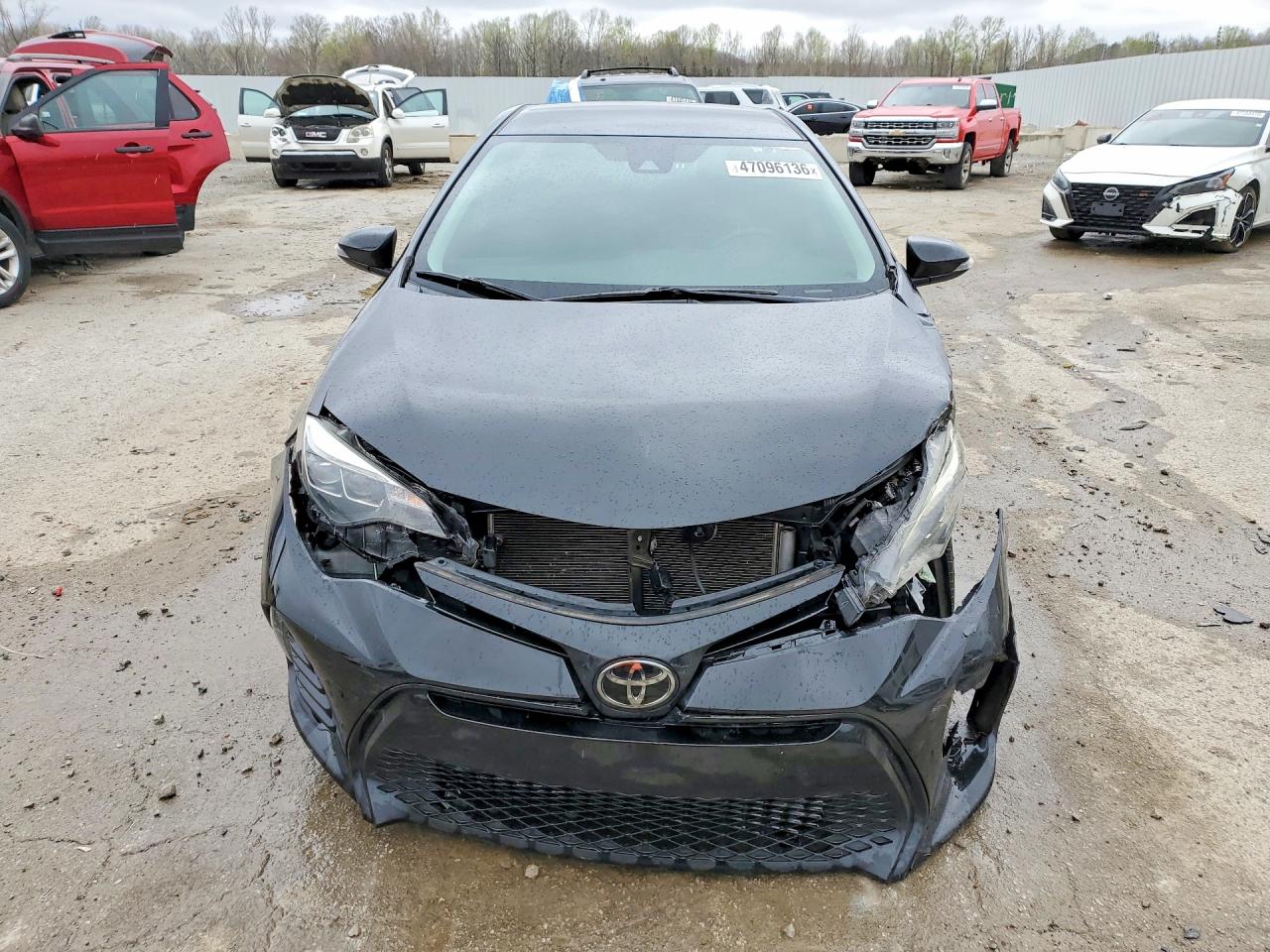 2017 TOYOTA COROLLA SE photo 5