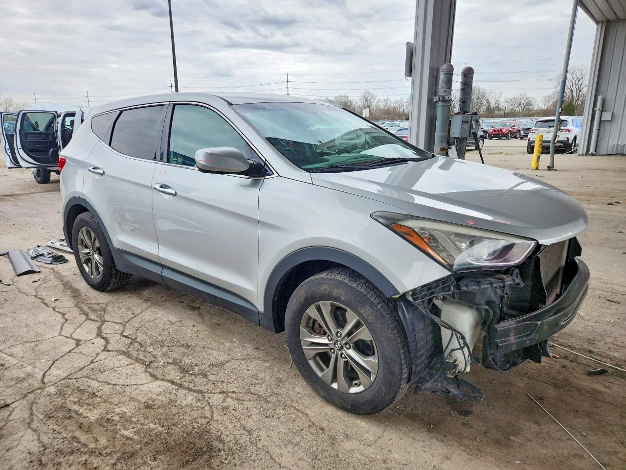 2014 HYUNDAI SANTA FE SPORT 2.4L photo 4