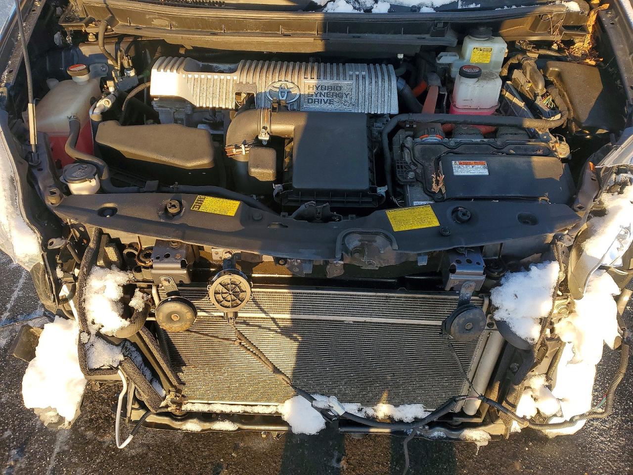 2015 TOYOTA PRIUS TWO photo 21