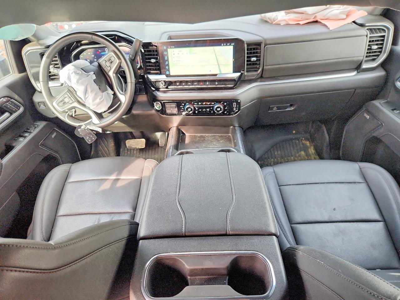 2025 CHEVROLET SILVERADO K2500 HEAVY DUTY LTZ photo 8