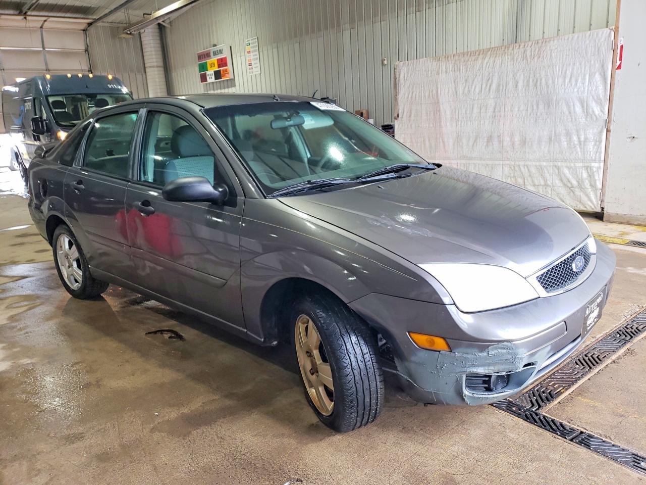 2007 FORD FOCUS ZX4 photo 4