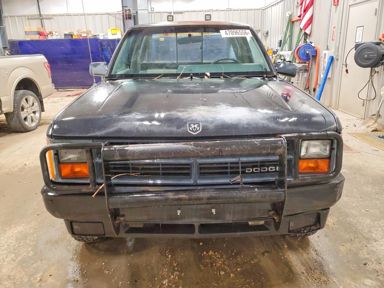 1988 DODGE DAKOTA SPORT photo 5