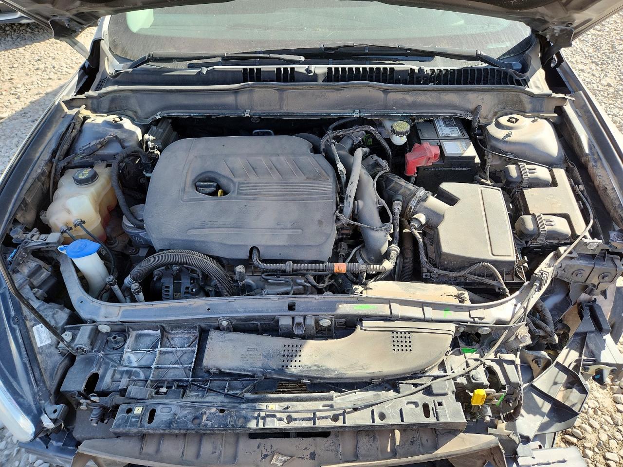 2014 FORD FUSION SE photo 21