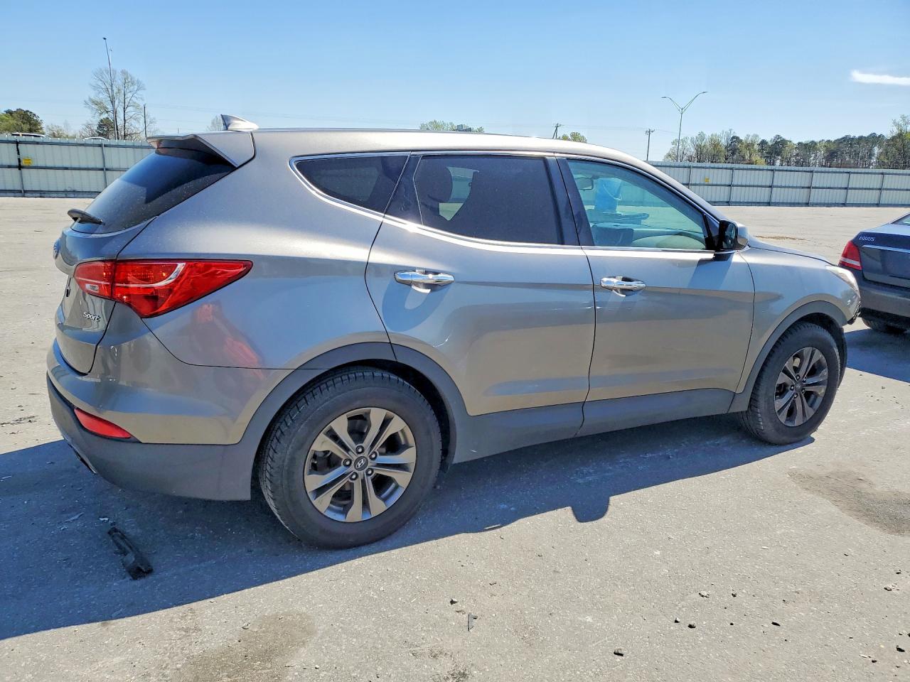 2016 HYUNDAI SANTA FE SPORT 2.4L photo 5