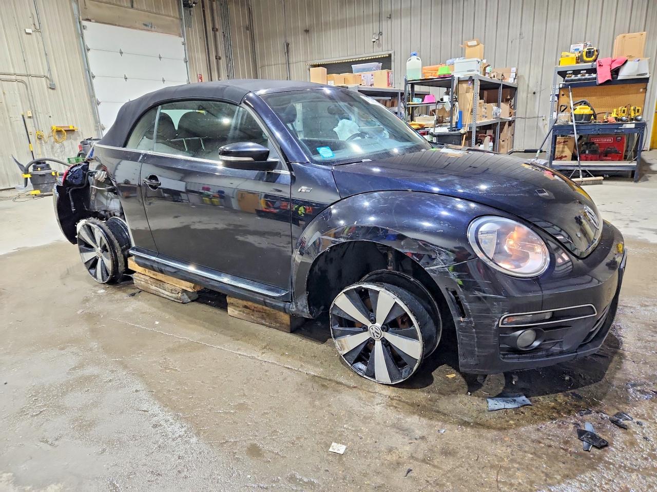 2014 VOLKSWAGEN BEETLE TURBO photo 7
