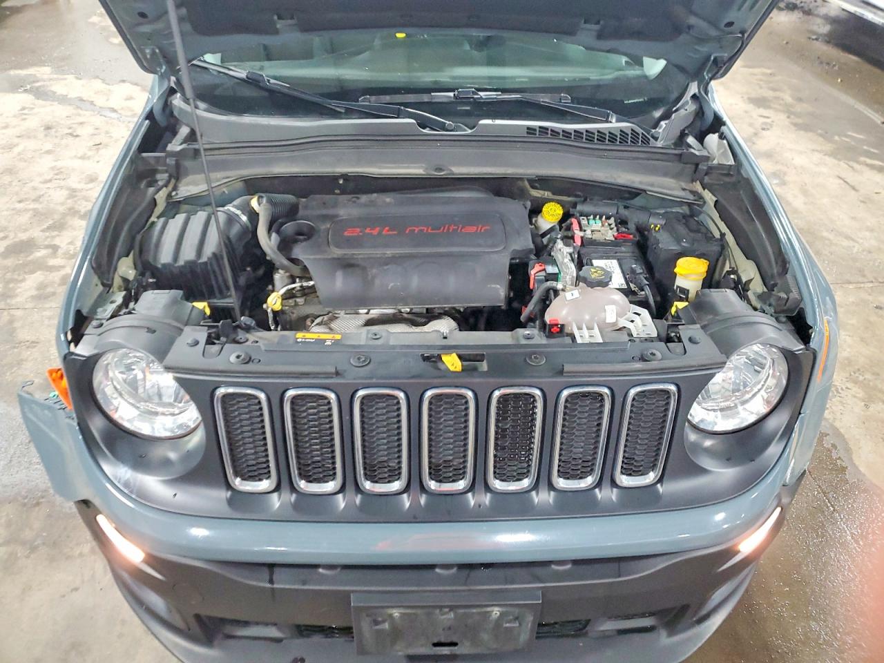 2017 JEEP RENEGADE LATITUDE photo 12