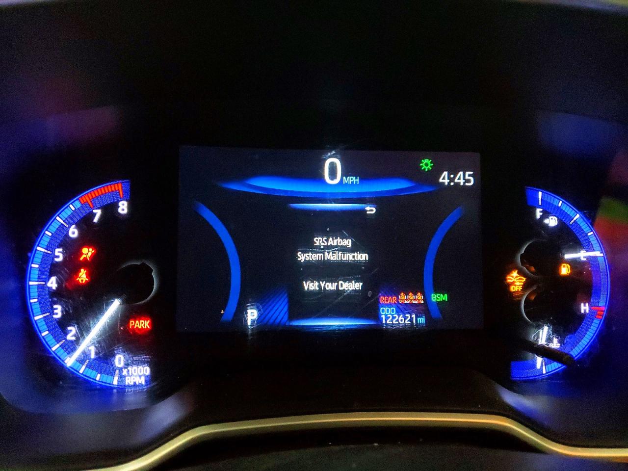 2021 TOYOTA COROLLA XSE photo 25