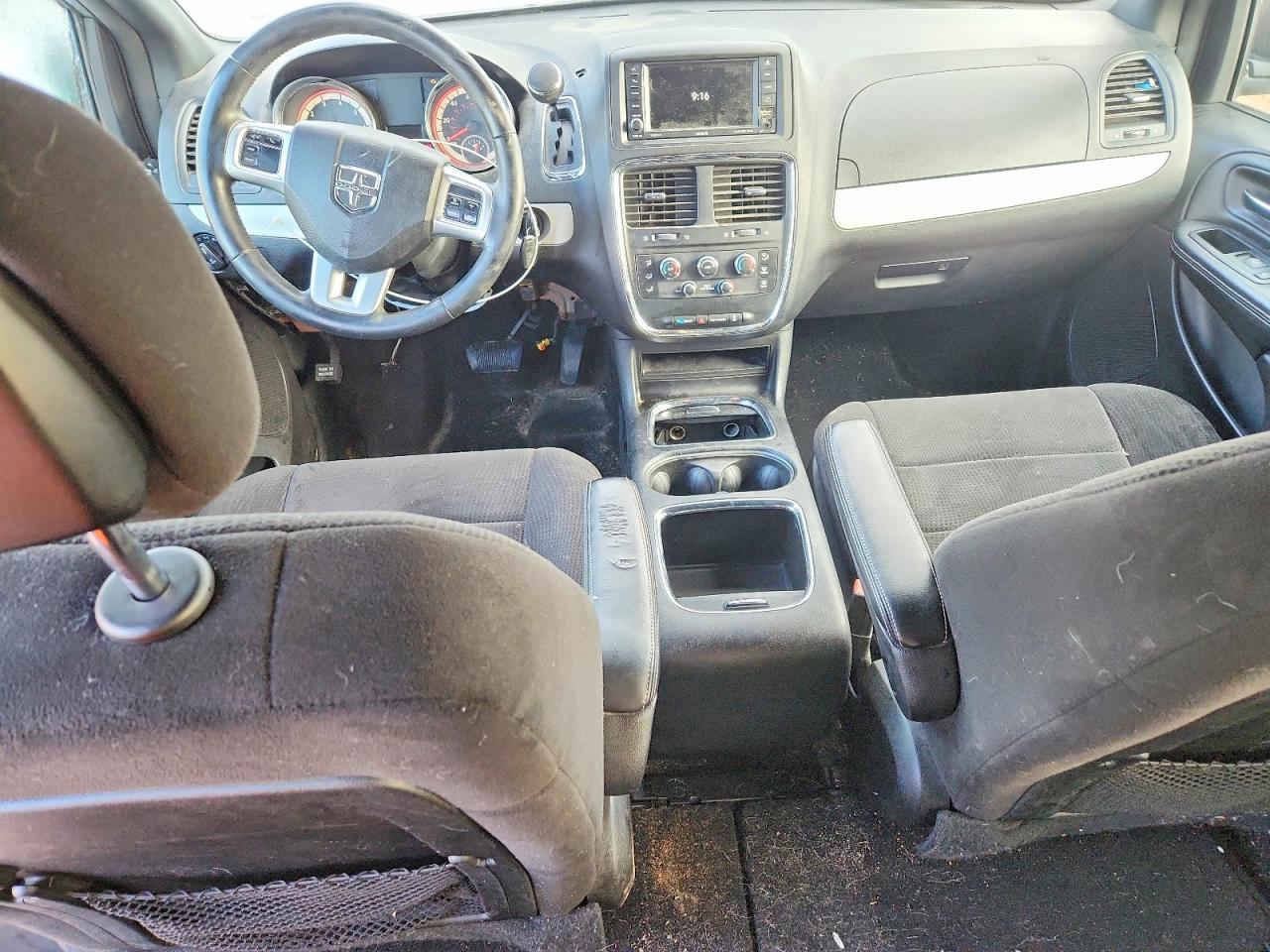 2013 DODGE GRAND CARAVAN SE photo 8