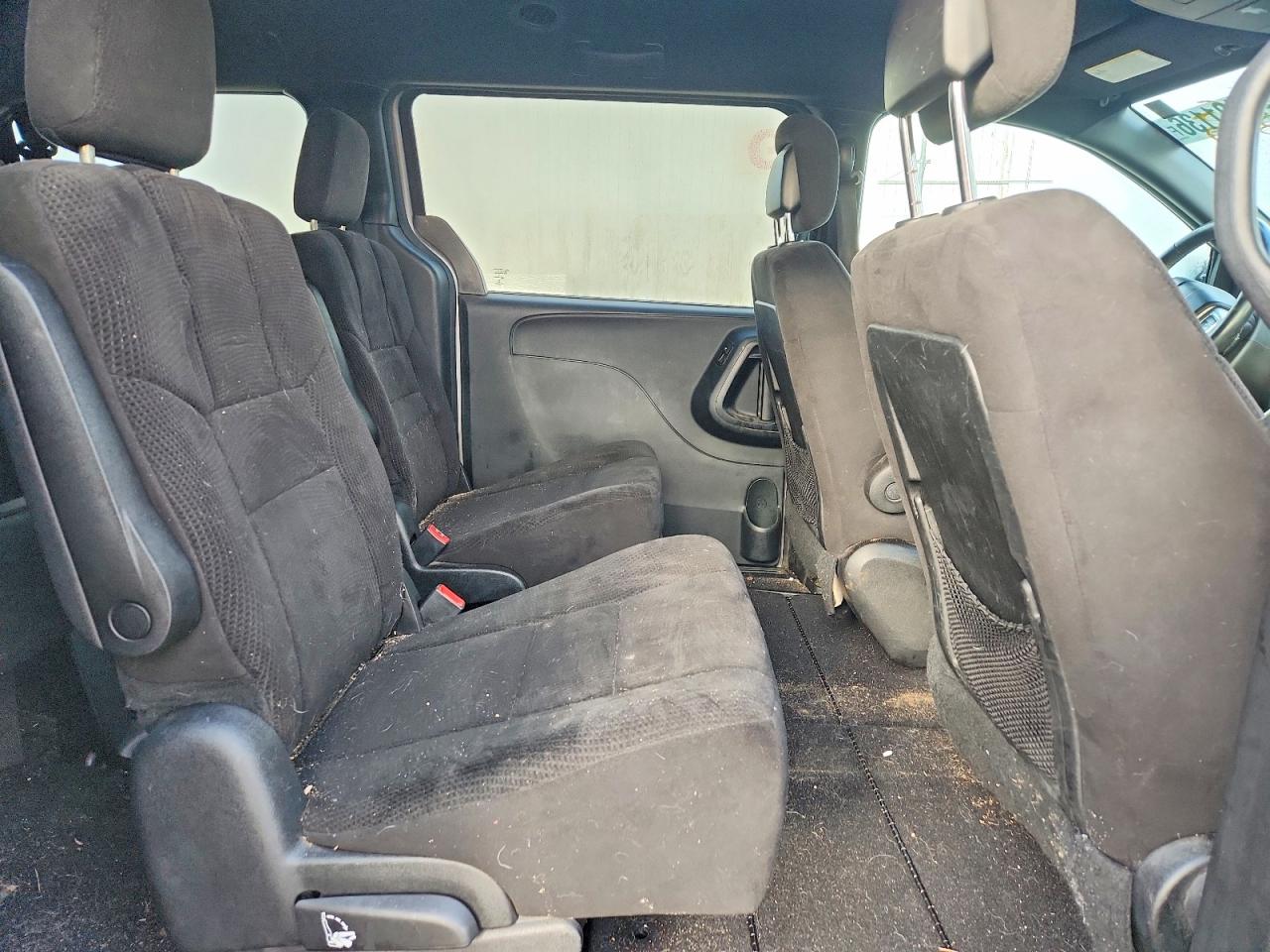 2013 DODGE GRAND CARAVAN SE photo 11