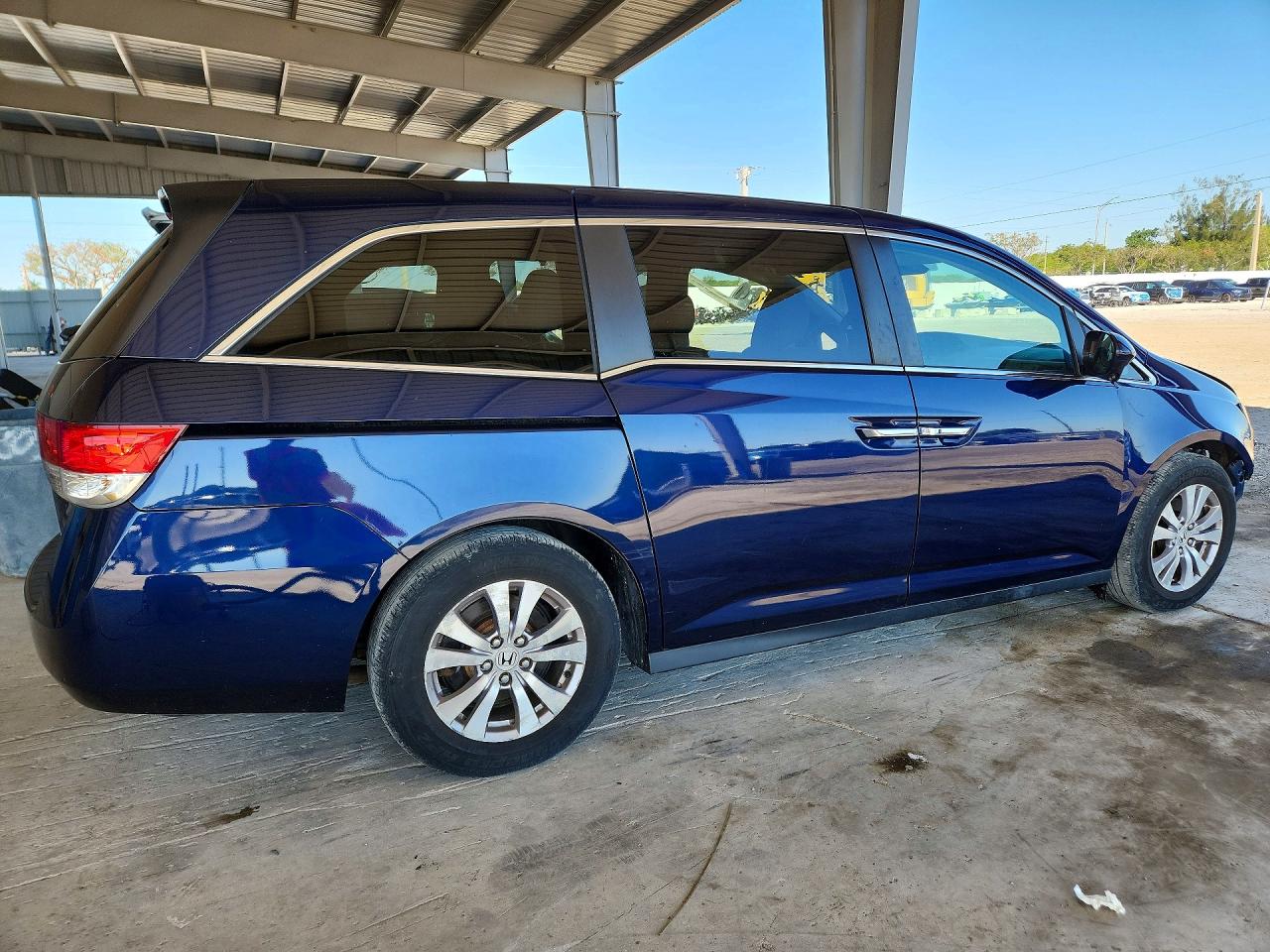 2014 HONDA ODYSSEY EXL photo 3