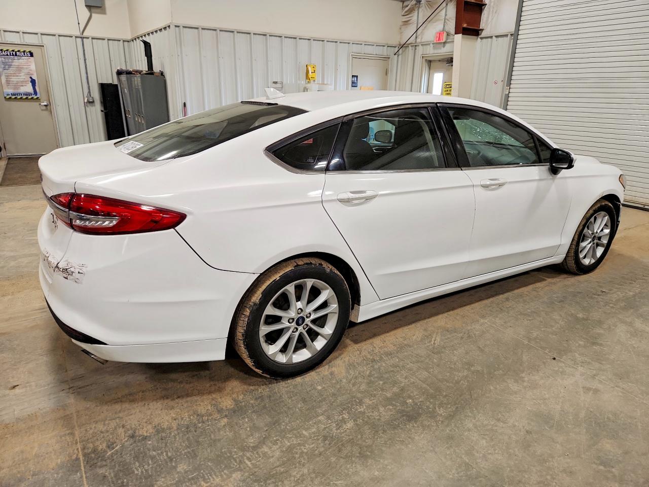 2019 FORD FUSION SE photo 7