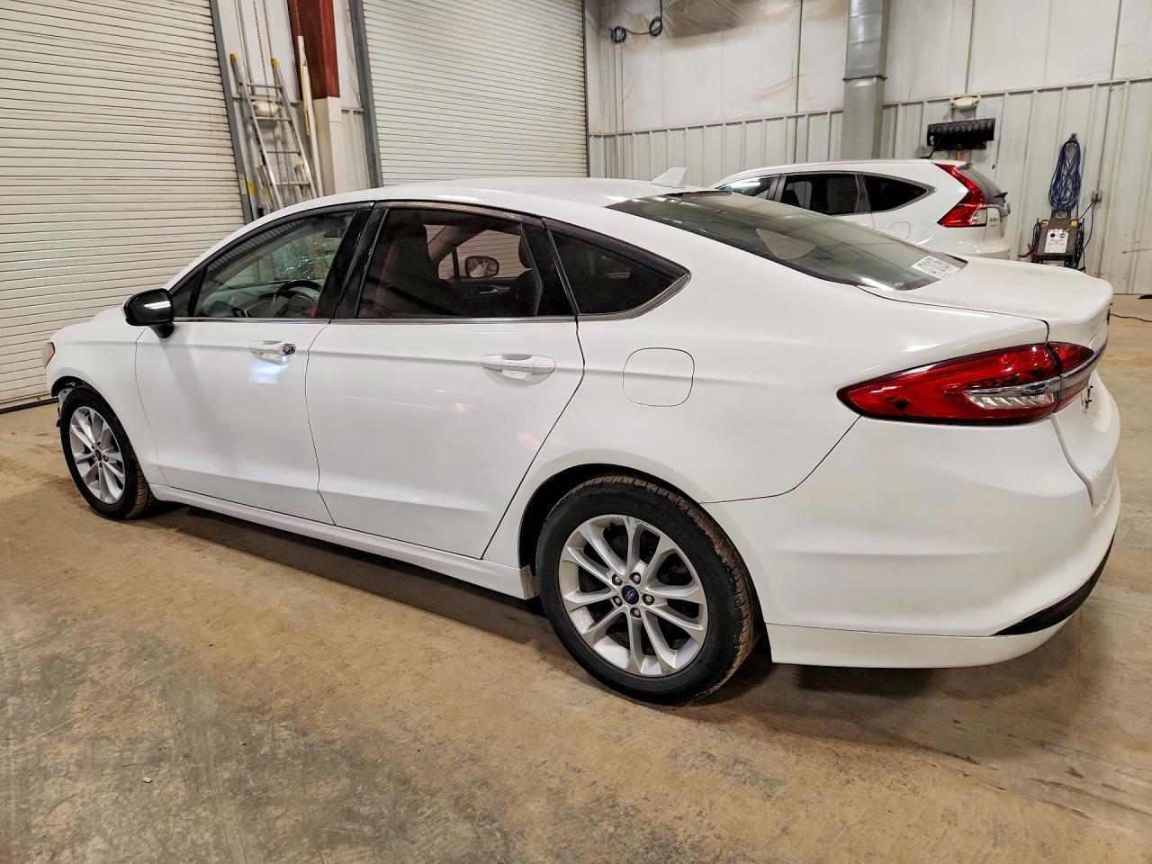 2019 FORD FUSION SE photo 4